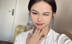 男同桌含着我的奶边摸边做l